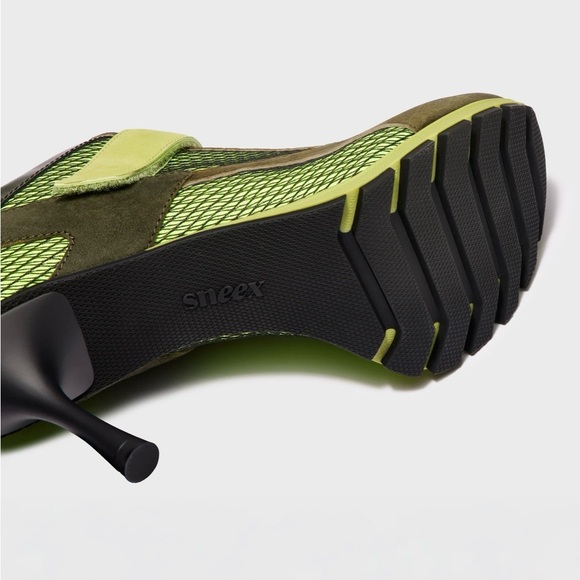 The Tepper in Lime Green - Picture 6 of 12